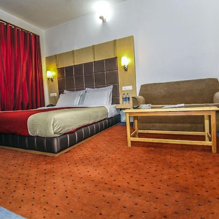 Holiday Plaza Hotel Srinagar  Luaran gambar