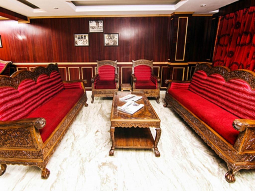 Holiday Plaza Hotel Srinagar  Luaran gambar