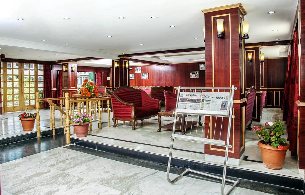 Holiday Plaza Hotel Srinagar  Luaran gambar